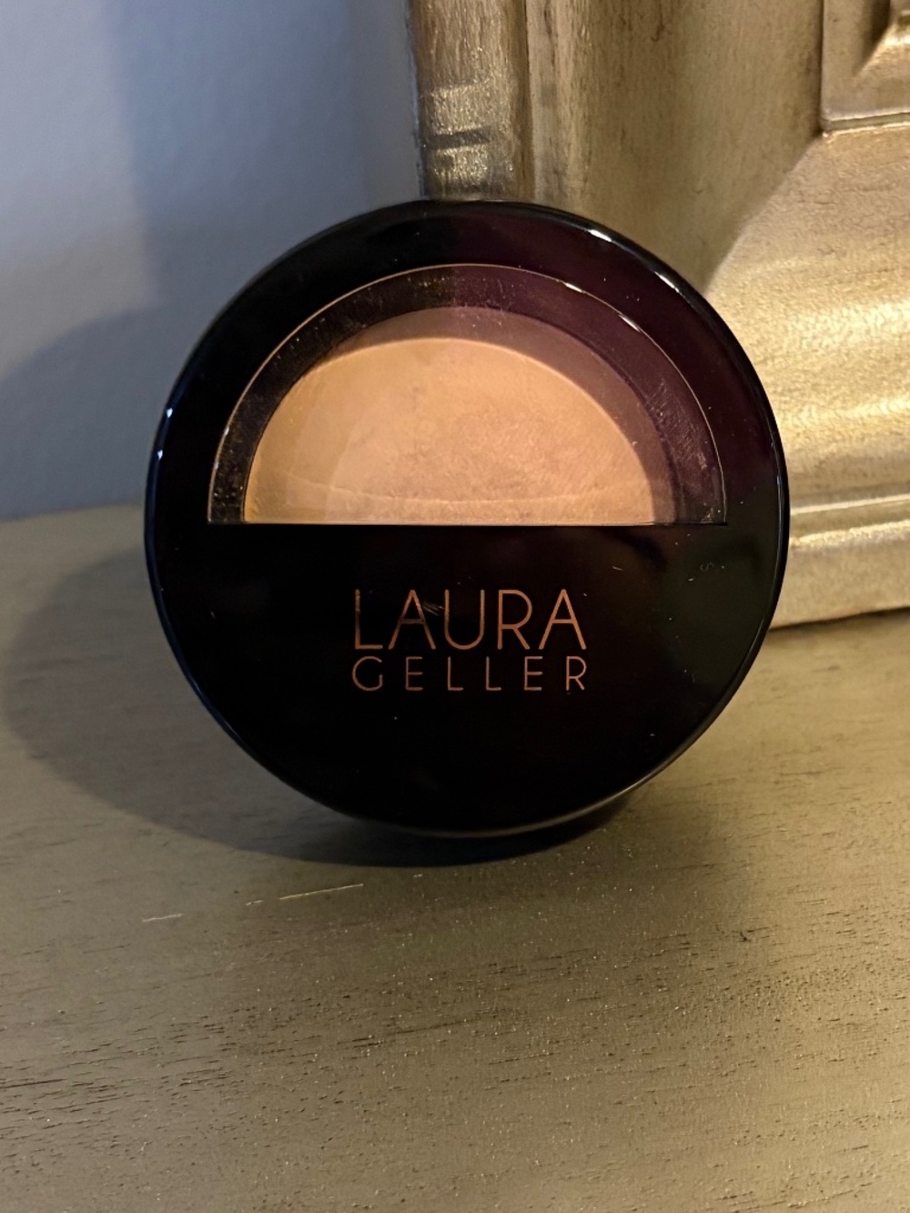 Laura Geller Baked Blurring & Setting Powder